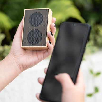 Altavoz Carga Solar