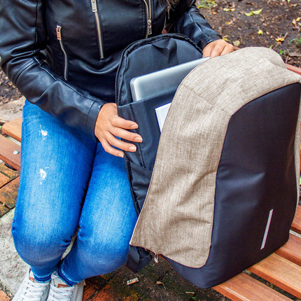 Morral Antirobo Neruda 17 Lts.