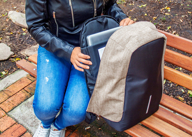 Morral Antirobo Neruda 17 Lts.