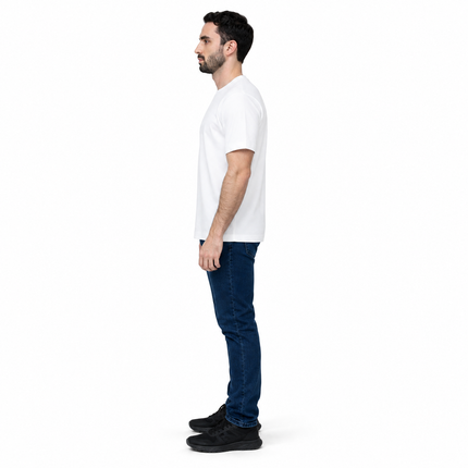 LIMA Camiseta Regular Fit vista lateral sobre fondo blanco
