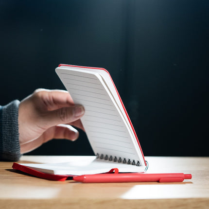 Libreta Clasp con Bolígrafo