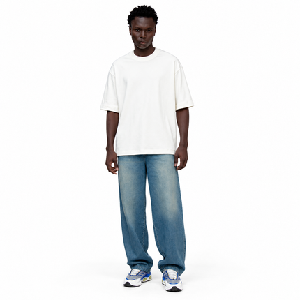 SOREN Camiseta Oversize vista frontal sobre fondo blanco